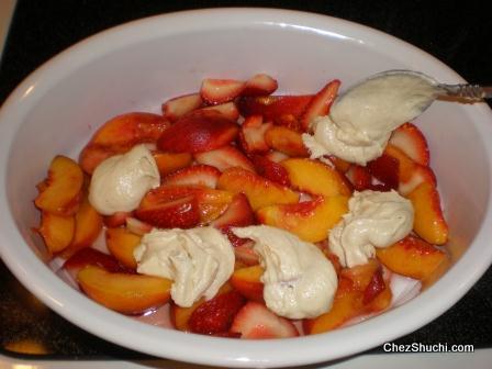  peach and strawberry cobbler